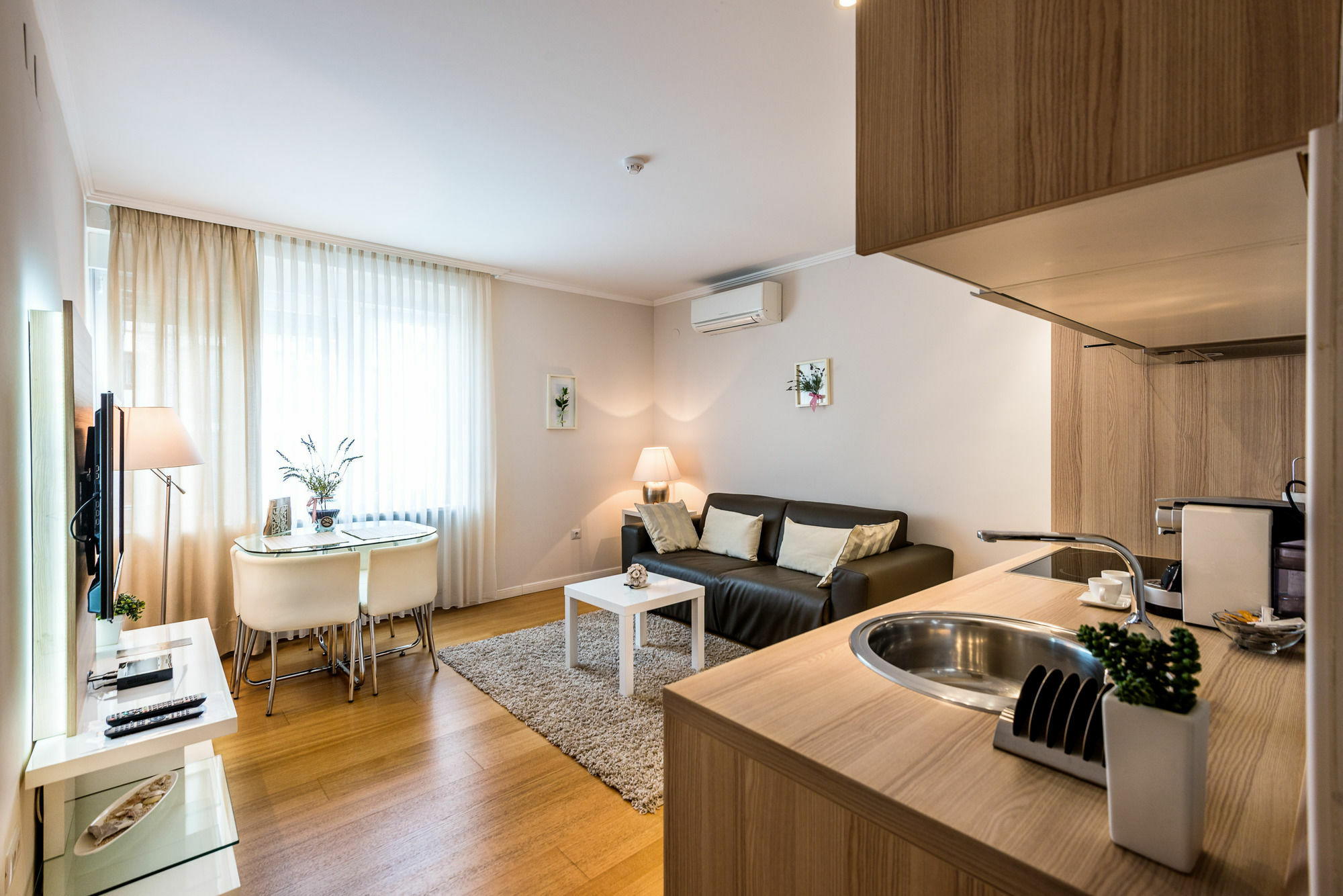 Madison Luxury Apartments & Rooms Загреб Экстерьер фото